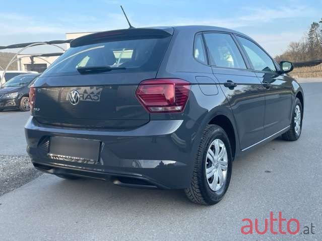 2019' Volkswagen Polo photo #5