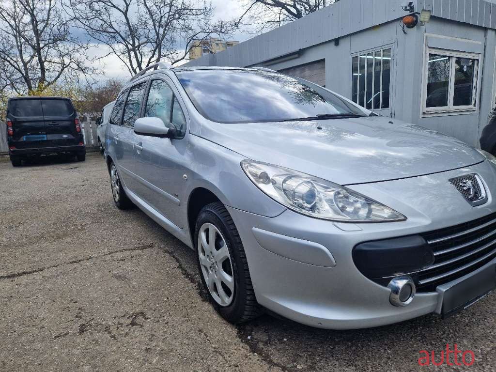 2006' Peugeot 307 photo #3