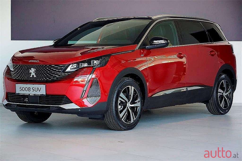 2022' Peugeot 5008 photo #1