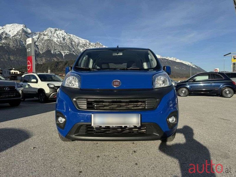 2017' Fiat Fiorino Qubo photo #2