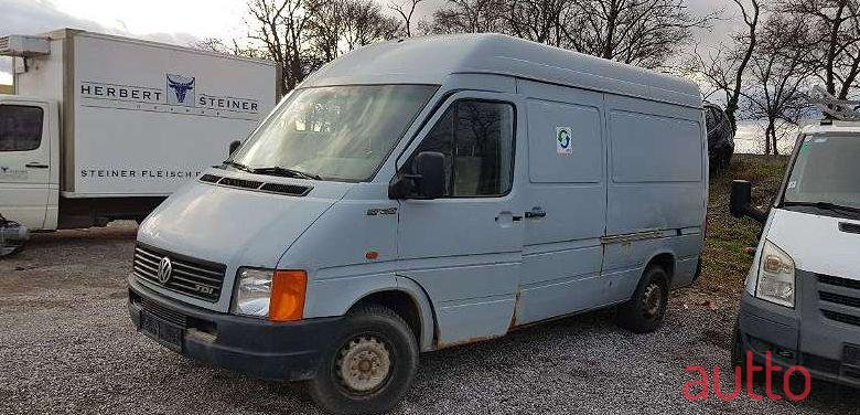 1999' Volkswagen Lt photo #1