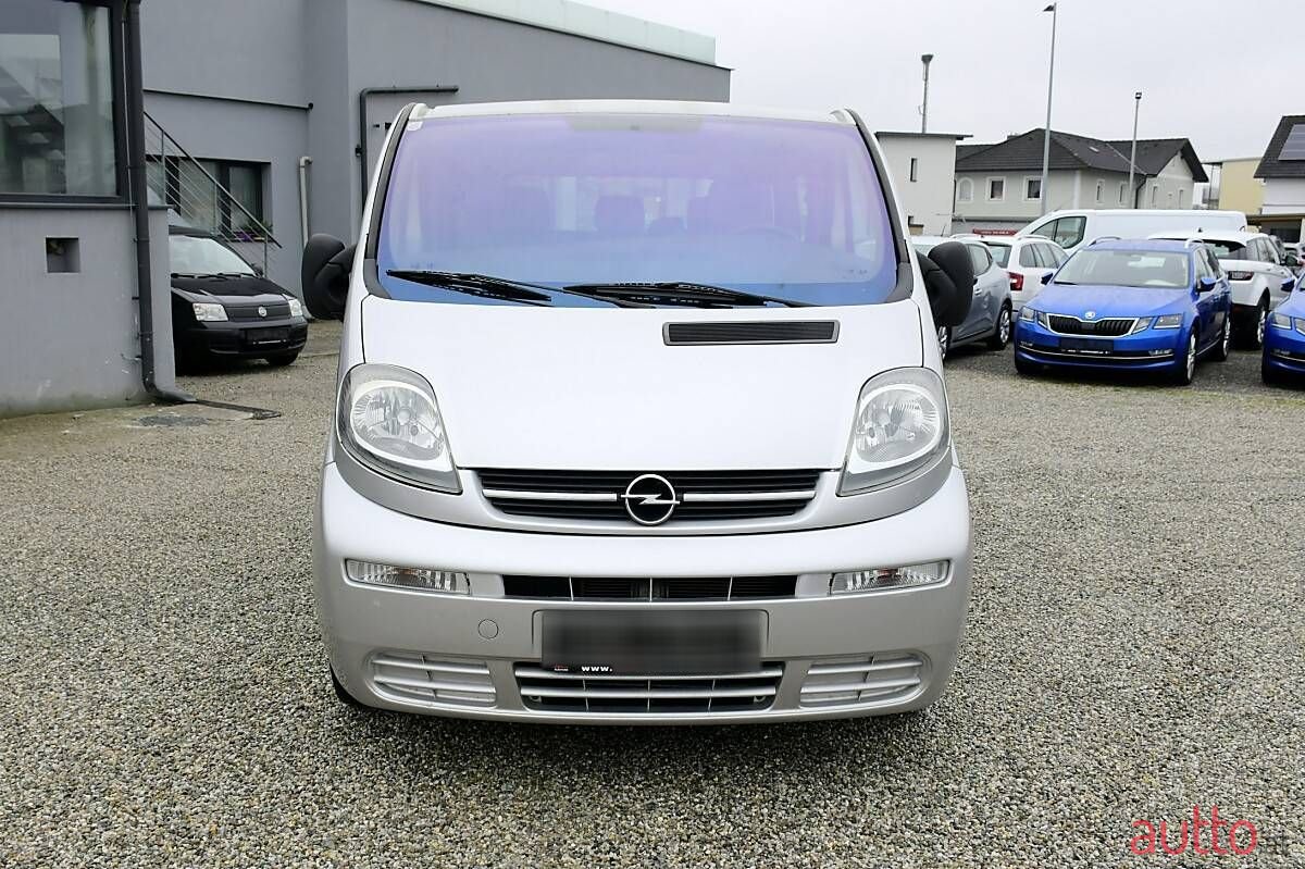 2003' Opel Vivaro photo #4