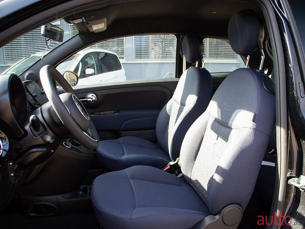 2021' Fiat 500 photo #4