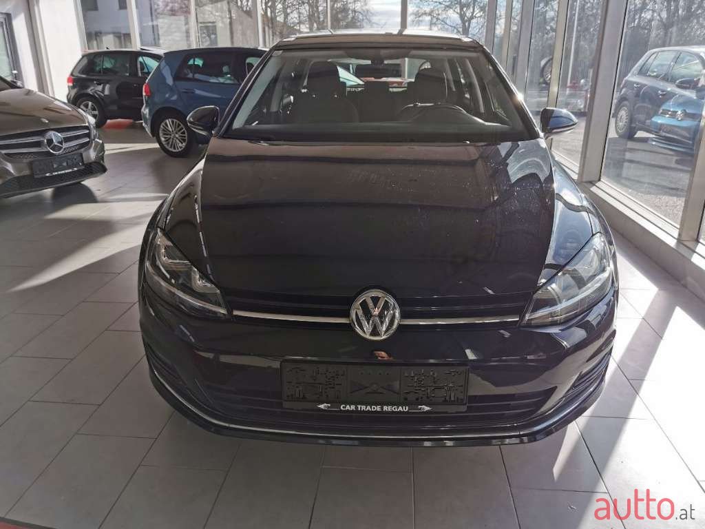 2013' Volkswagen Golf photo #4