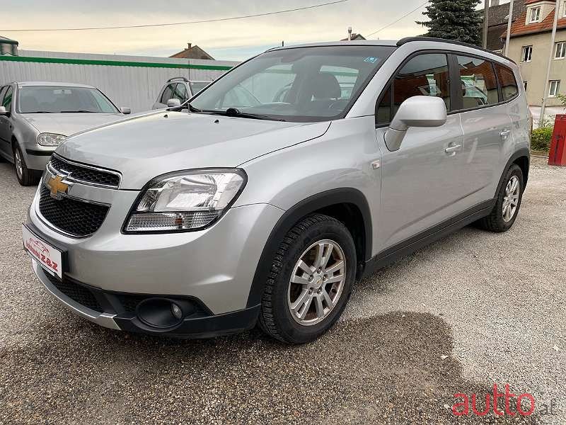 2012' Chevrolet Orlando photo #1