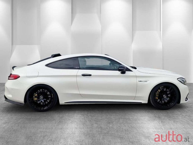 2017' Mercedes-Benz C-Klasse photo #4