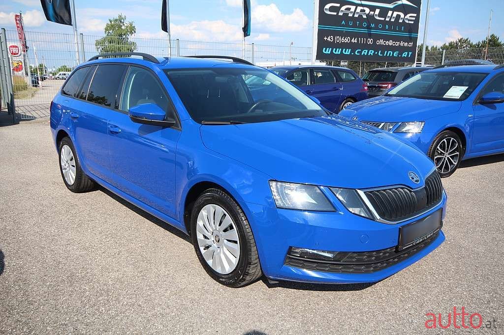 2019' Skoda Octavia photo #5