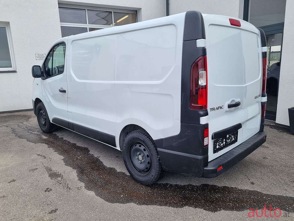 2020' Renault Trafic photo #3