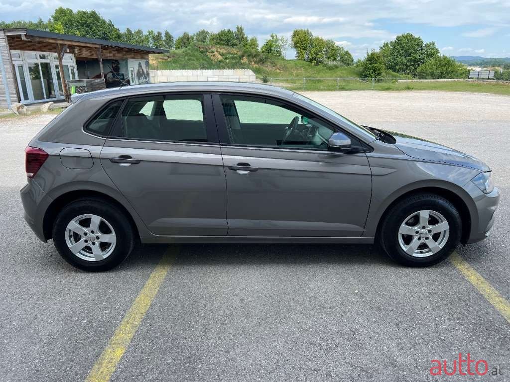 2019' Volkswagen Polo photo #4