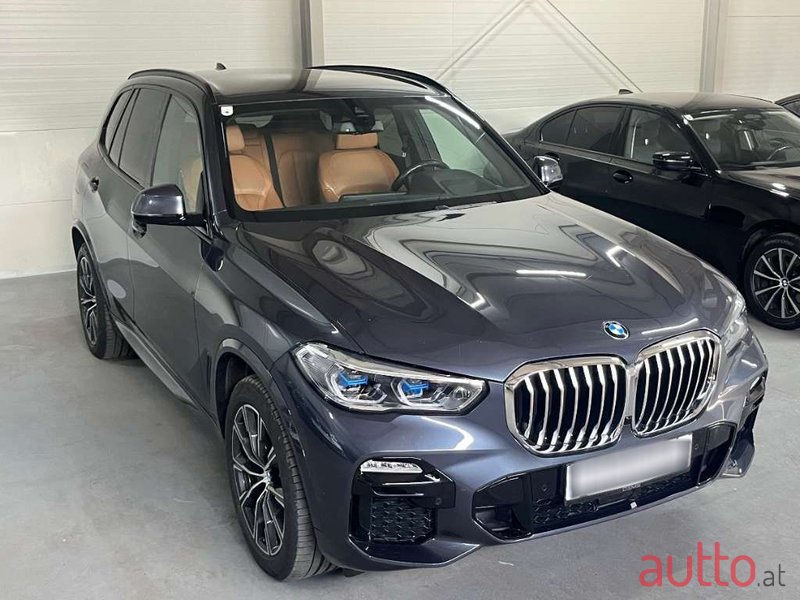 2020' BMW X5 photo #3