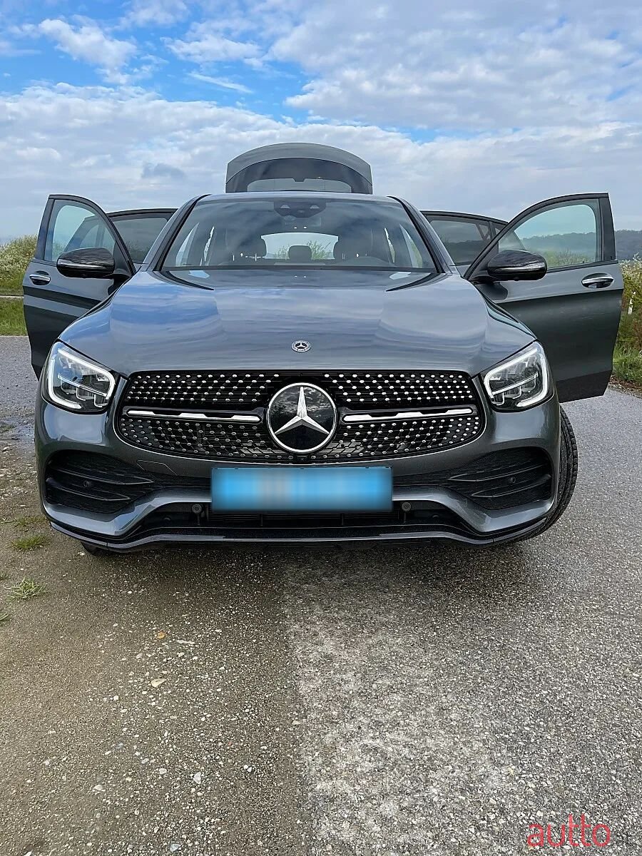 2020' Mercedes-Benz Clc-Klasse photo #2