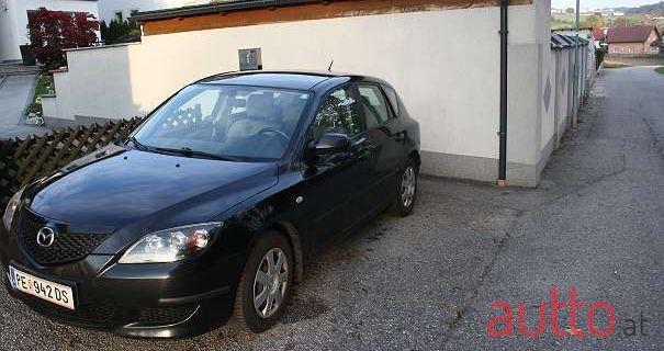 2005' Mazda Mazda3 photo #2