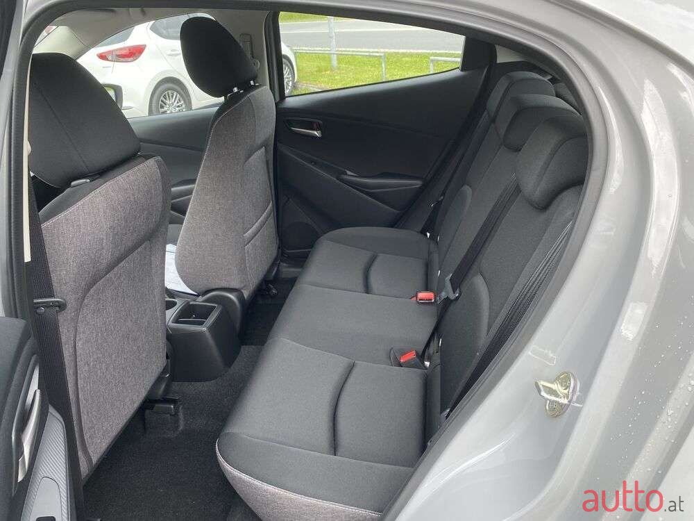 2024' Mazda Mazda2 photo #5