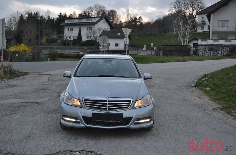 2013' Mercedes-Benz C-Klasse photo #1