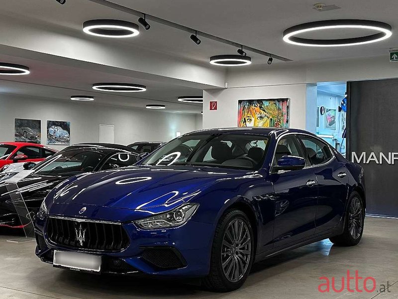 2018' Maserati Ghibli photo #4