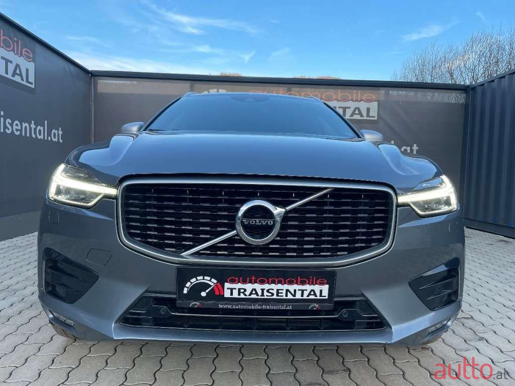 2017' Volvo XC60 photo #2