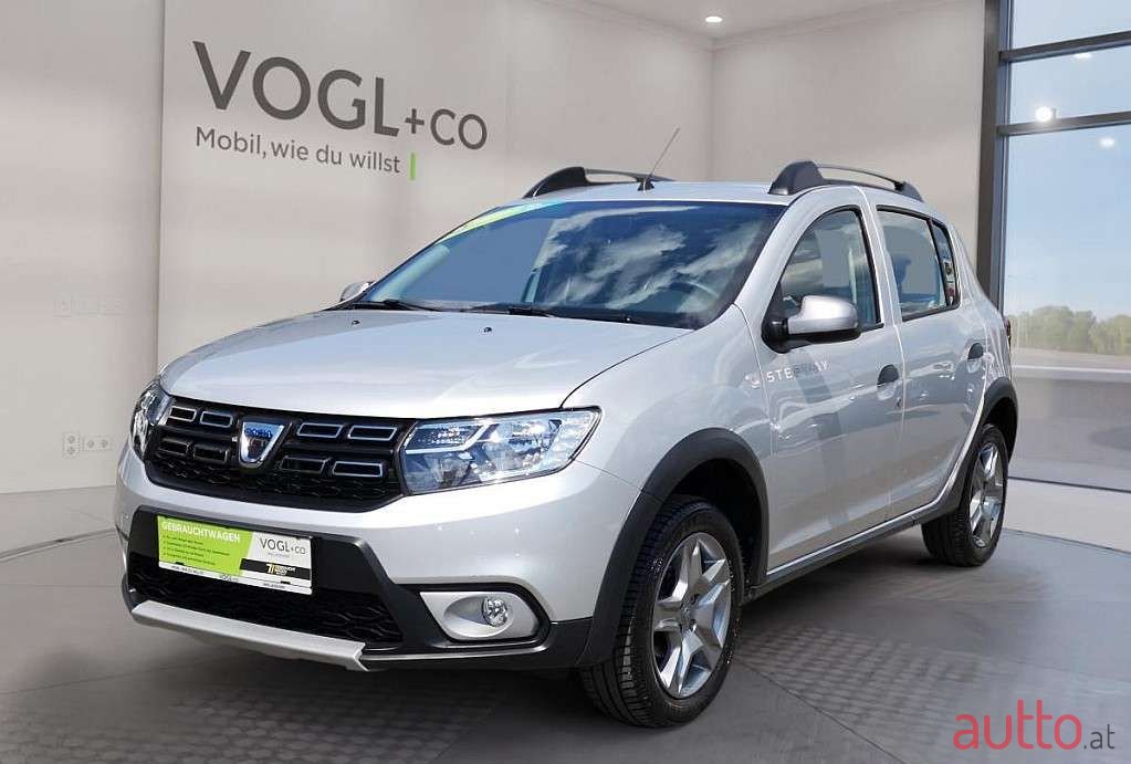 2018' Dacia Sandero photo #2