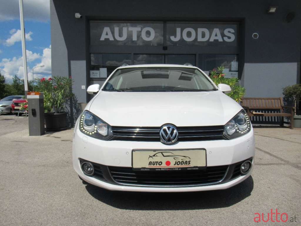 2012' Volkswagen Golf photo #1