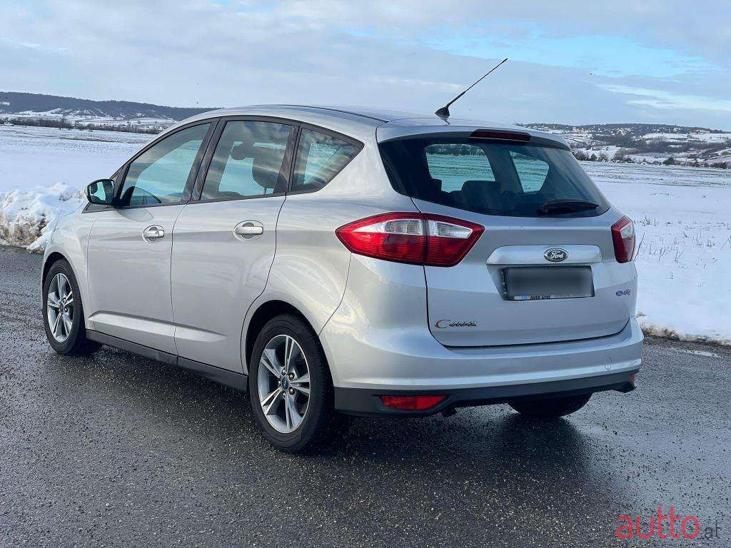 2011' Ford C-MAX photo #5