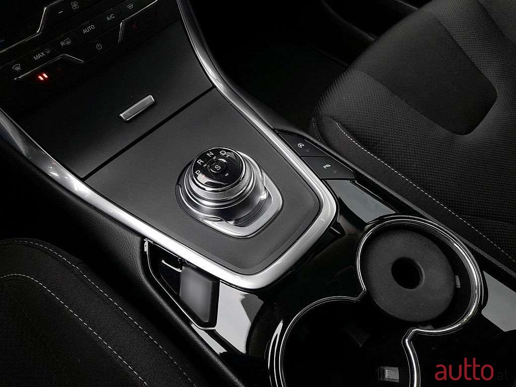 2019' Ford S-Max photo #6