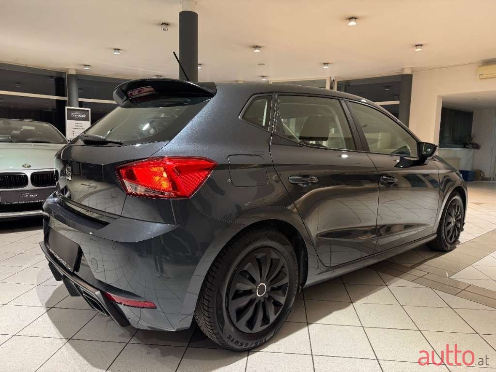2022' SEAT Ibiza photo #3