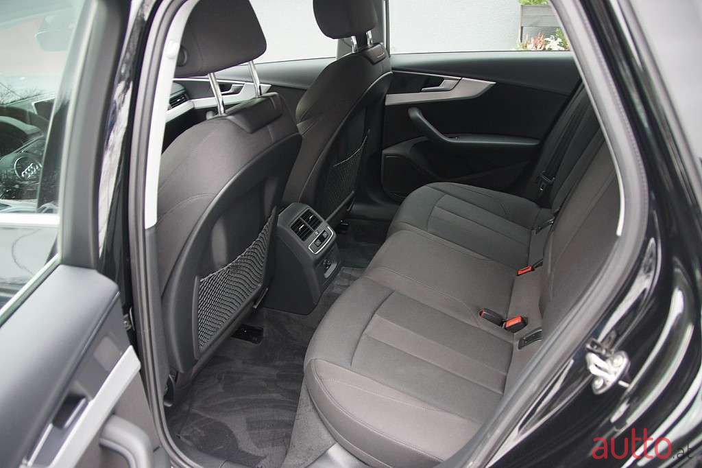 2018' Audi A4 photo #5