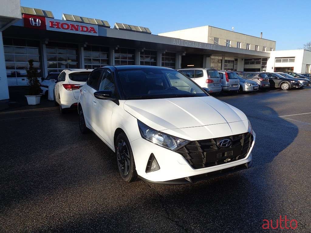 2023' Hyundai i20 photo #4