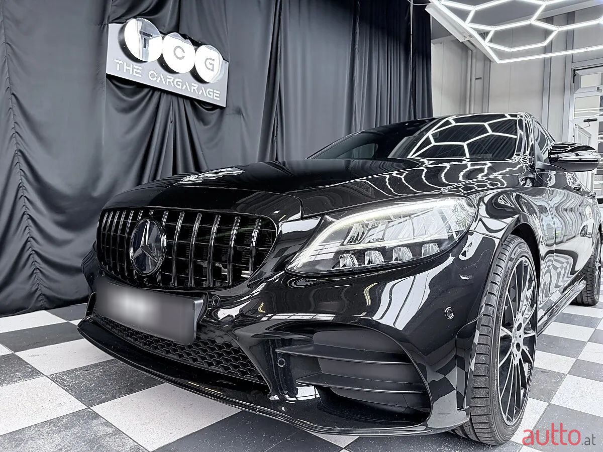 2018' Mercedes-Benz C-Klasse photo #1