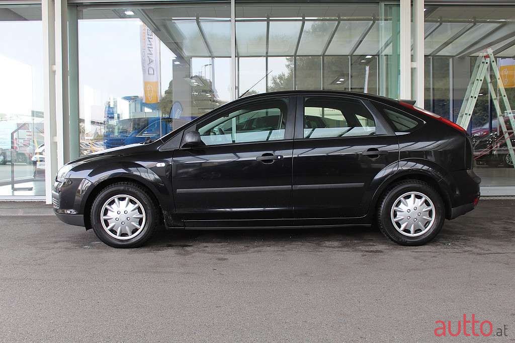 2007' Ford Focus photo #3