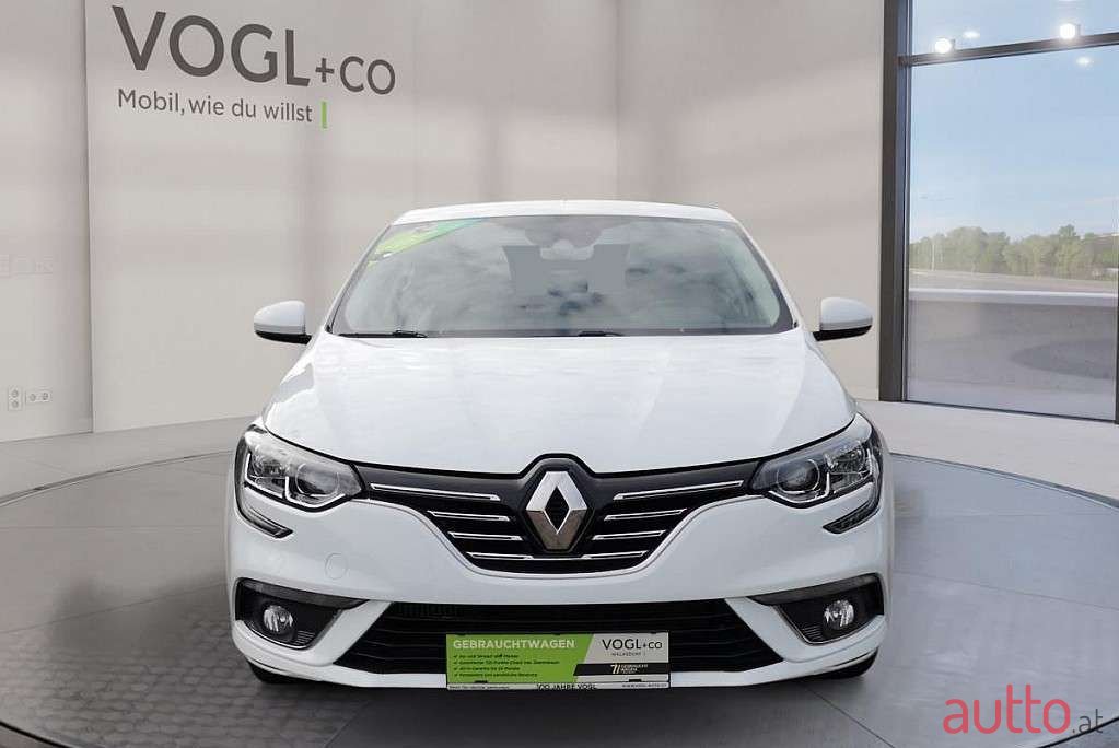 2018' Renault Megane photo #6