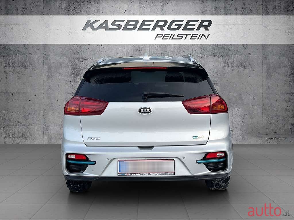 2021' Kia e-Niro photo #5