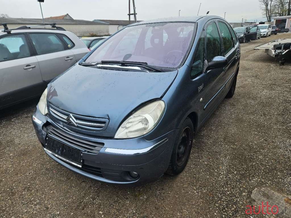 2008' Citroen Xsara photo #1