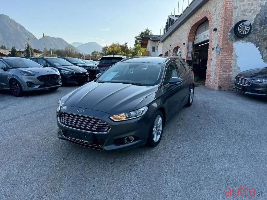 2015' Ford Mondeo photo #3