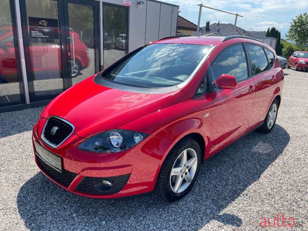 2013' SEAT Altea Xl photo #1