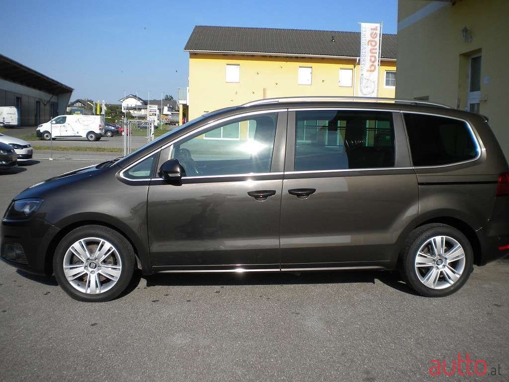 2015' SEAT Alhambra photo #4
