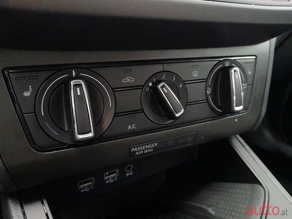 2020' SEAT Ibiza photo #5