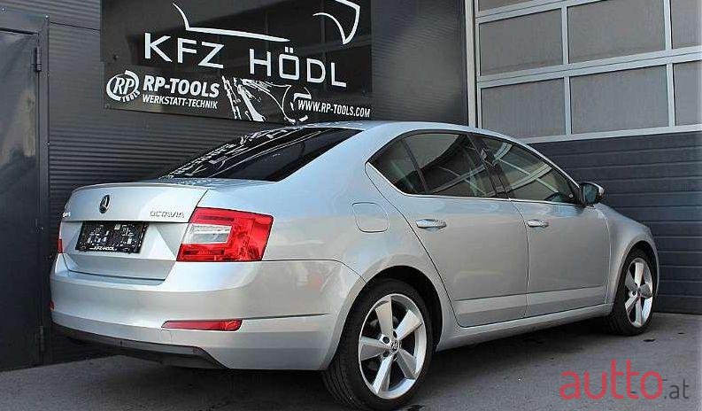 2015' Skoda Octavia photo #1