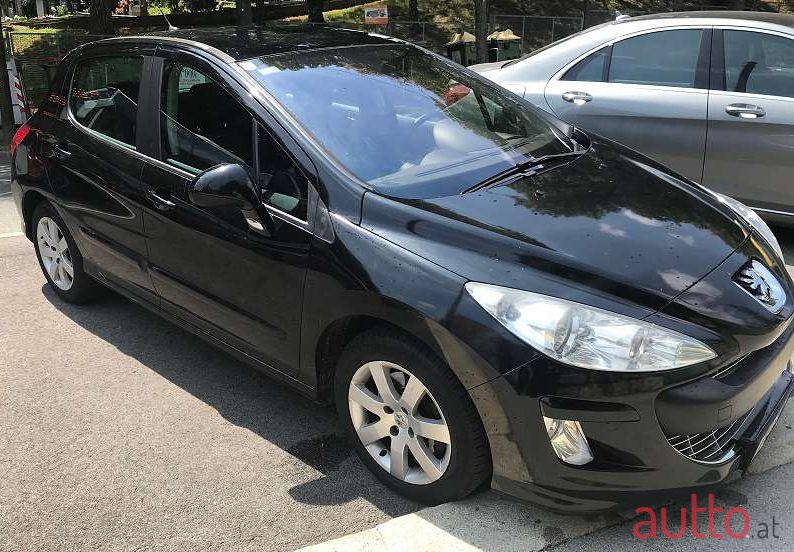 2008' Peugeot 308 photo #2