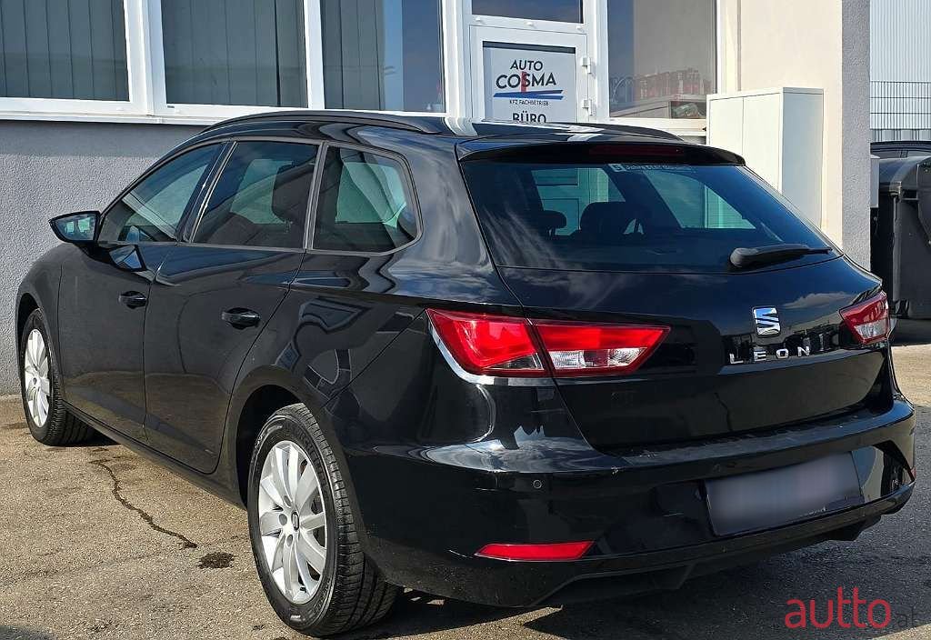 2019' SEAT Leon photo #4