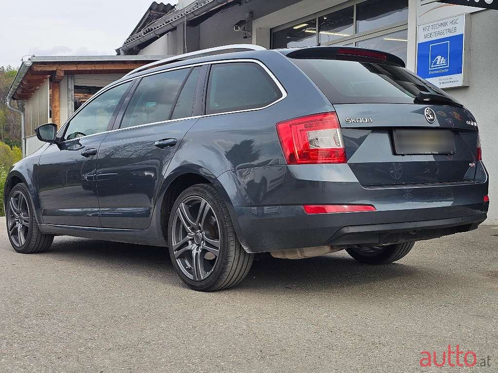 2014' Skoda Octavia photo #4