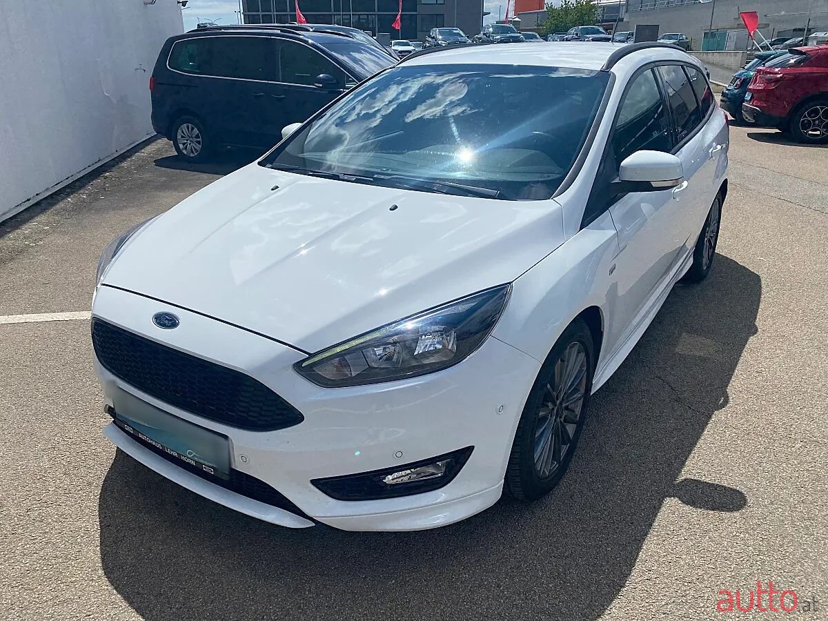 2018' Ford Focus photo #3
