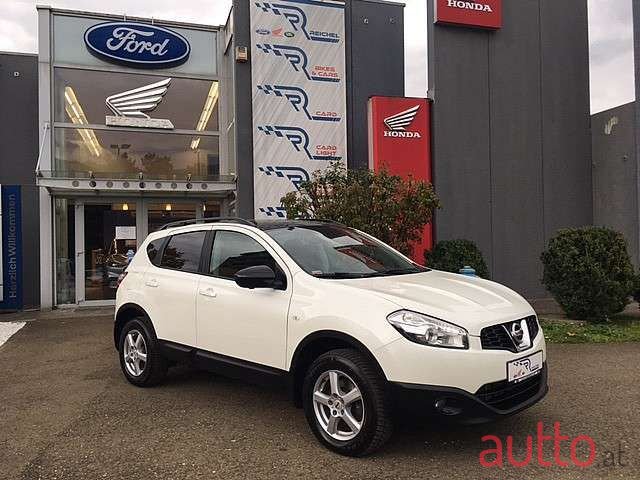 2013' Nissan Qashqai photo #1