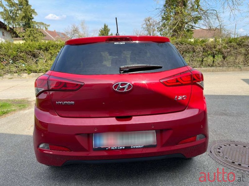 2016' Hyundai i20 photo #5