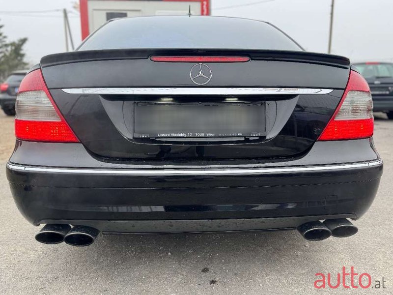 2007' Mercedes-Benz E-Klasse photo #2