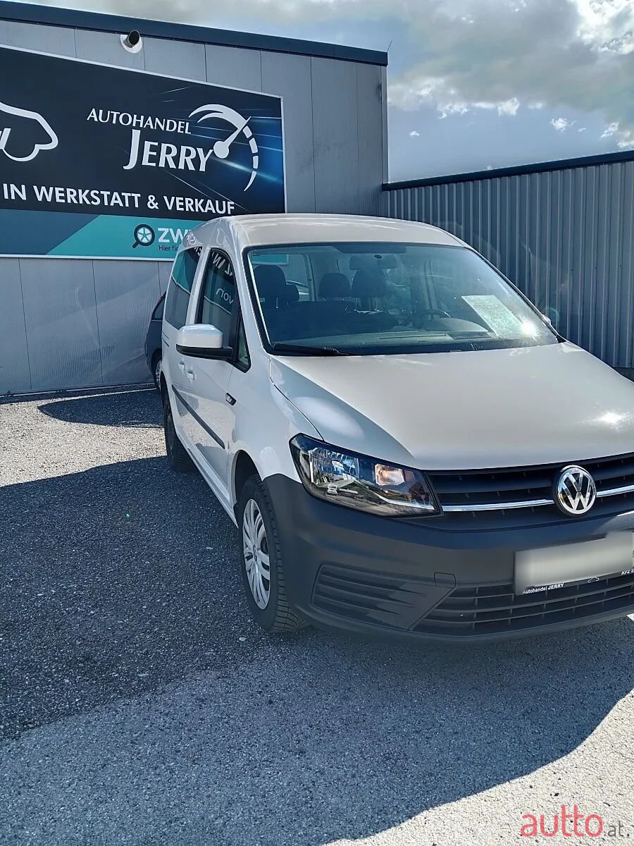 2019' Volkswagen Caddy photo #6