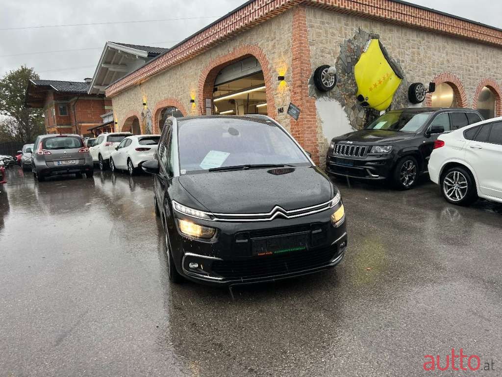 2018' Citroen Grand C4 Spacetourer photo #5
