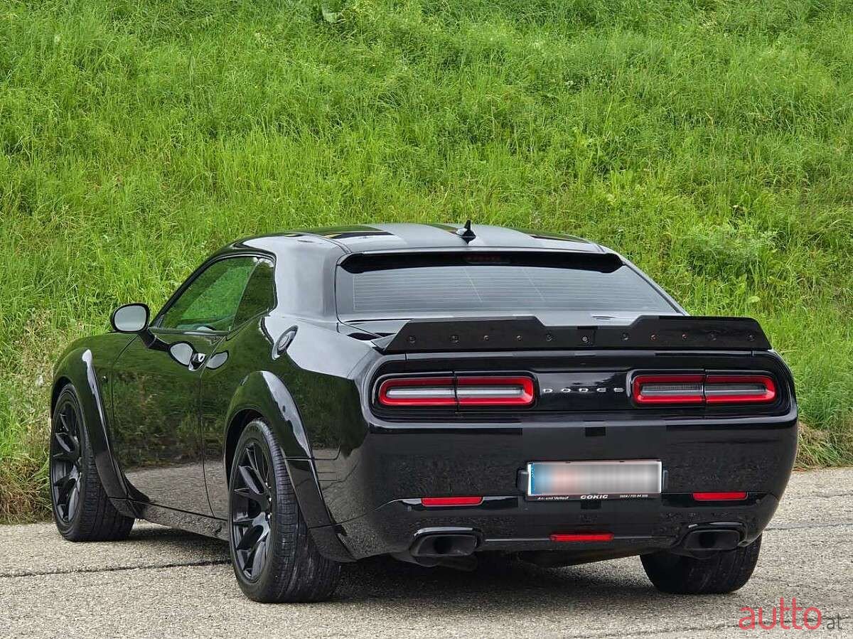2015' Dodge Challenger photo #3