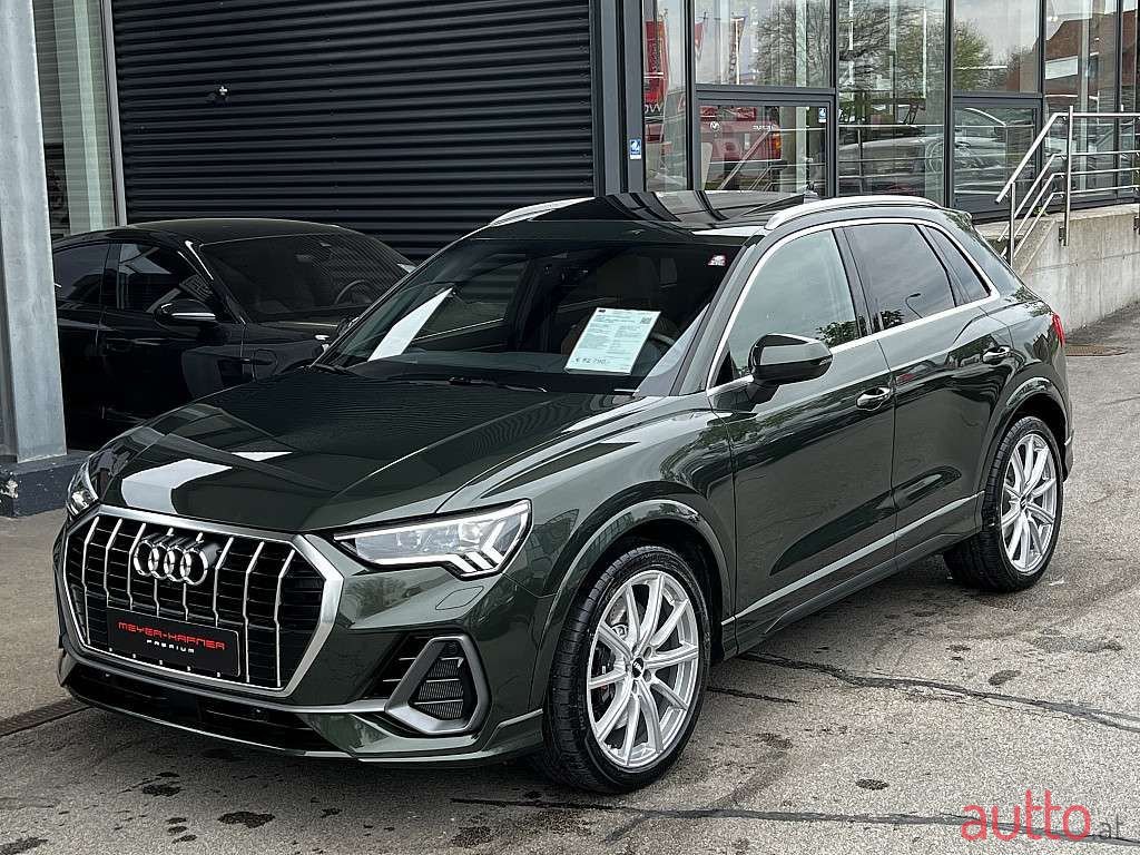 2020' Audi Q3 photo #1