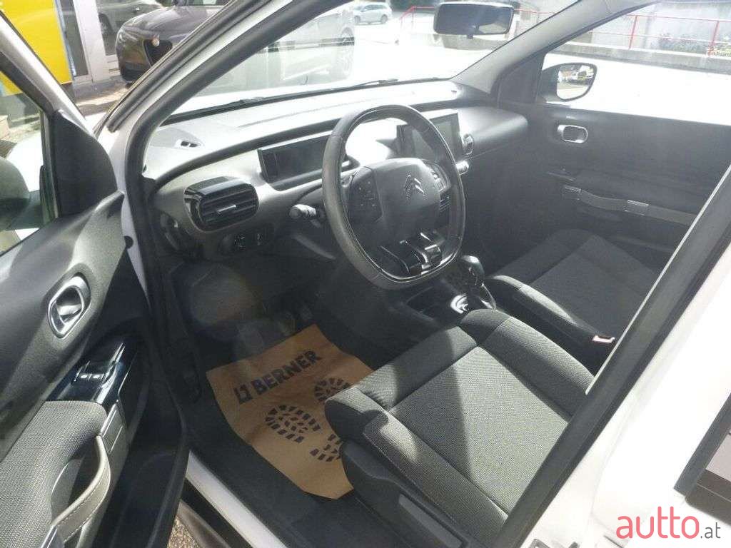 2015' Citroen C4 Cactus photo #3
