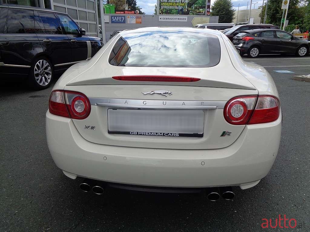 2009' Jaguar XKR photo #5